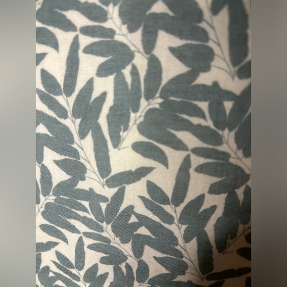 Onia | NWT medium | linen blend true wrap mini dress in green leaf on ecru - Picture 8 of 11